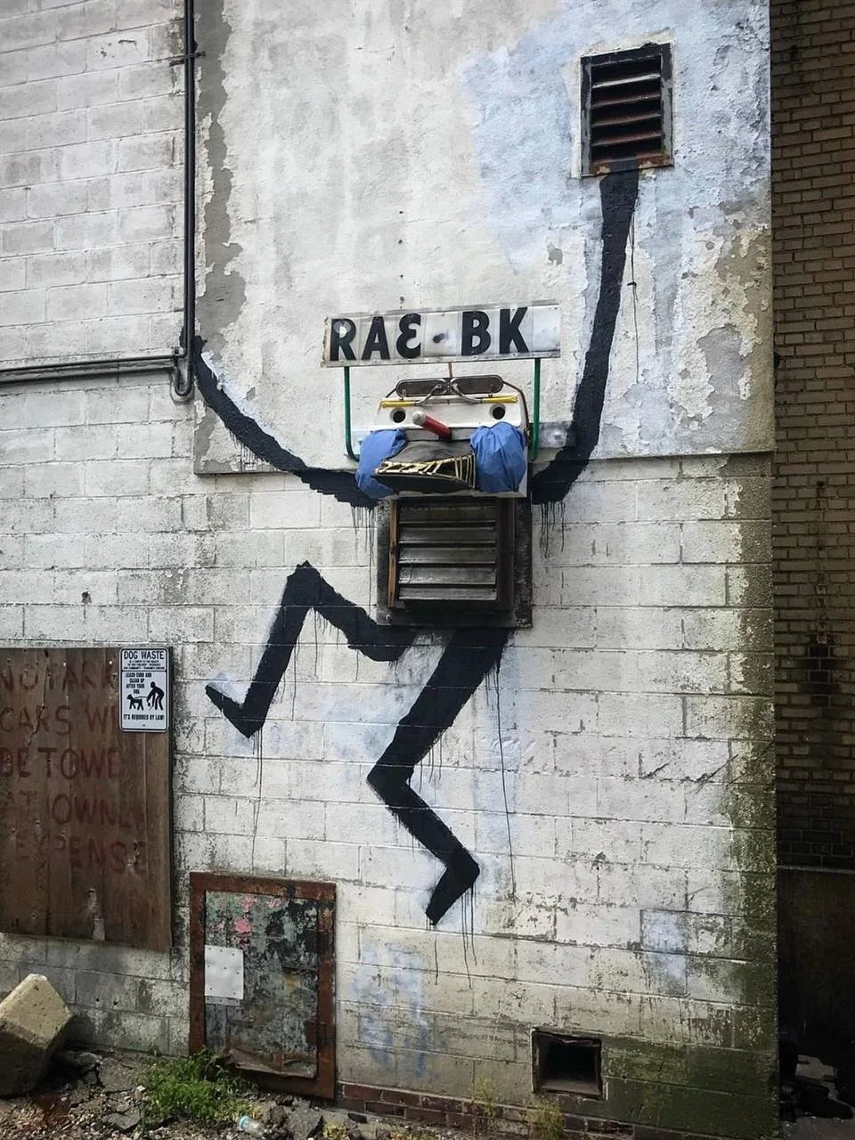 © instagram.com*/rae_bk