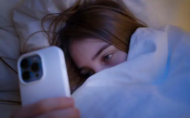 Использование телефона. Использование телефона.