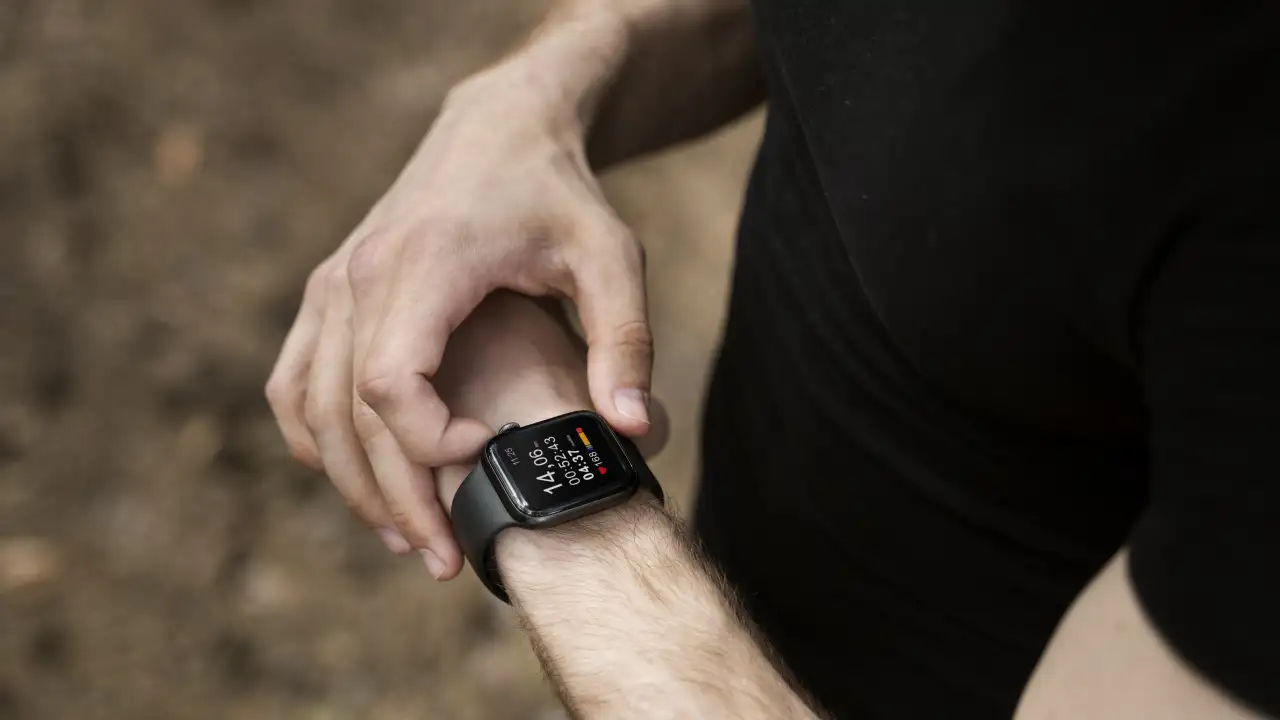 Умные часы.