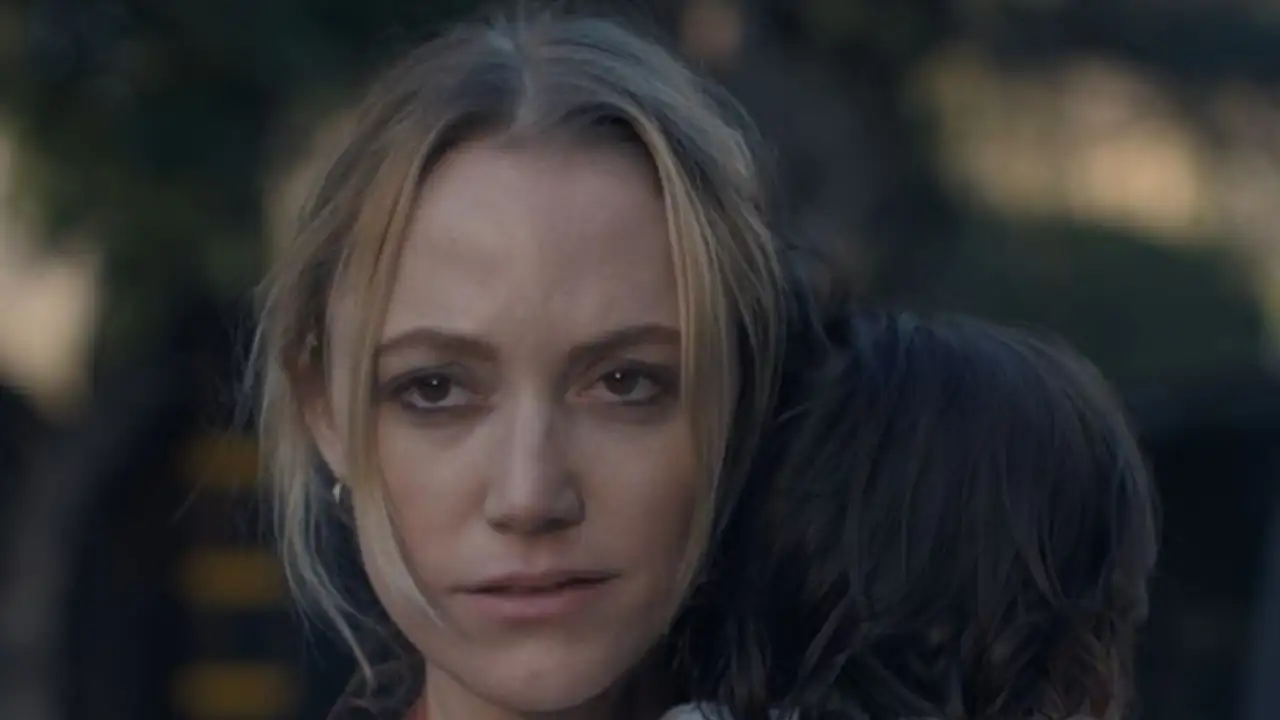 Кадр из фильма «Рука, качающая колыбель».