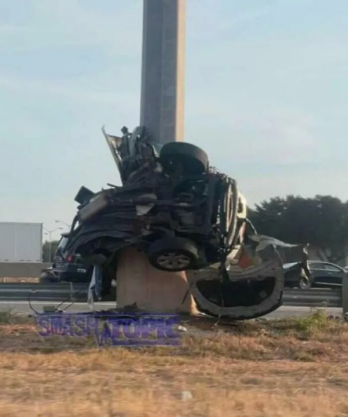 Автомобильная авария в Арлингтоне, штат Техас, США.