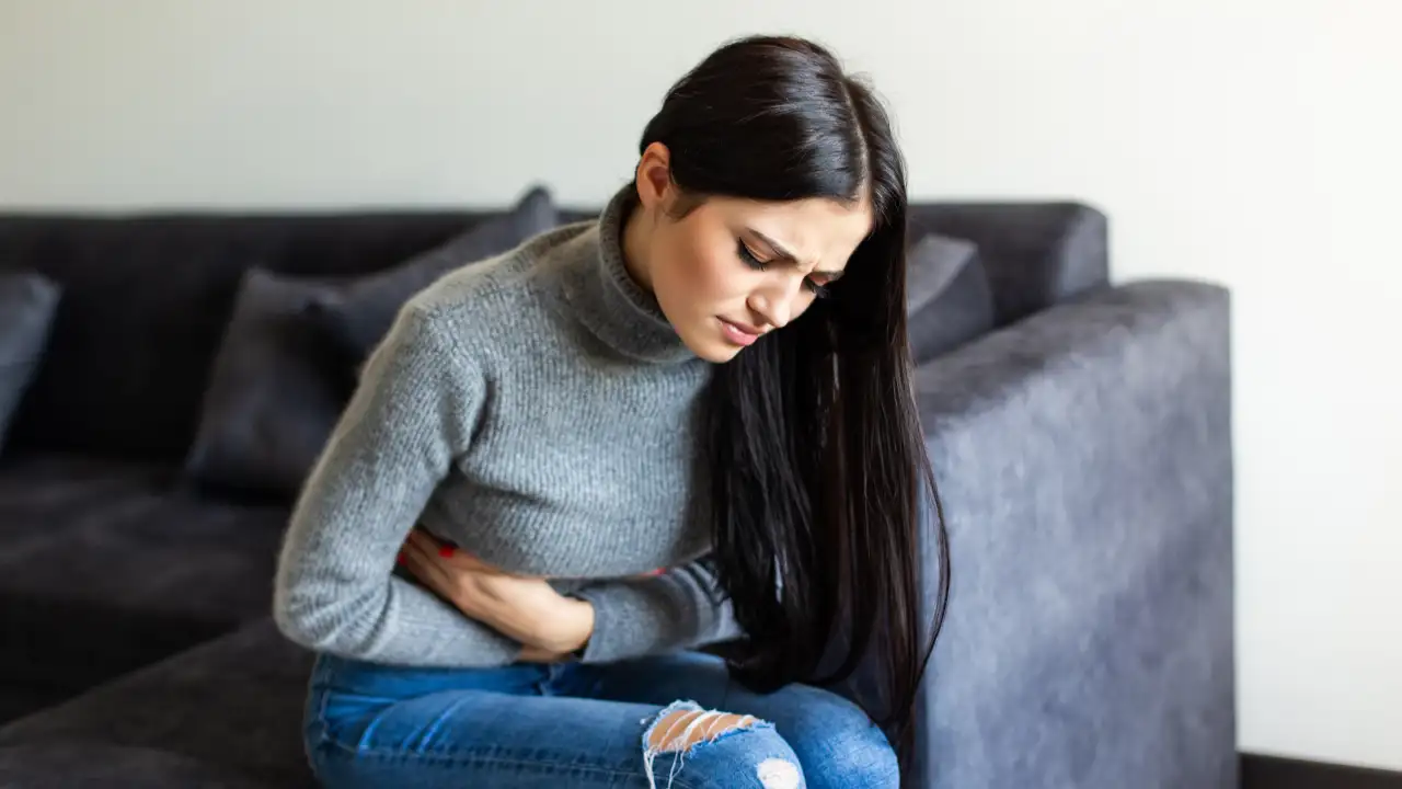 Боль в животе.