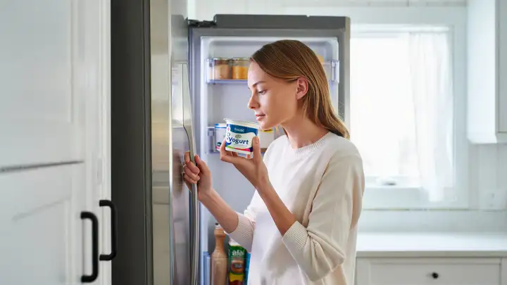 Какие продукты можно есть после истечения срока годности, а какие нет