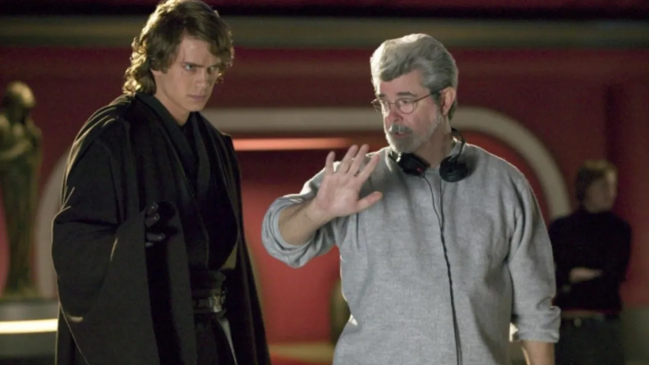 Хейден Кристенсен и Джордж Лукас на съемках фильма «Звёздные войны. Эпизод 3: Месть ситхов».