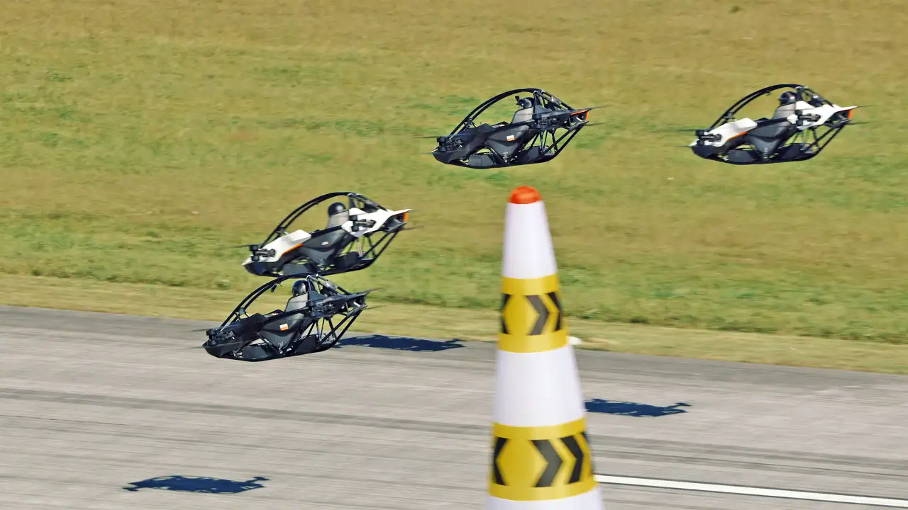 Гонки на летающих автомобилях.