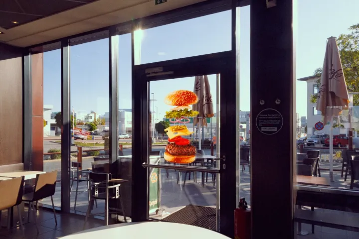 Ресторан быстрого питания. Ресторан быстрого питания.