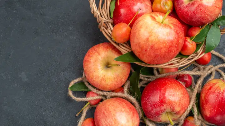 Французские ученые смогли вырастить человеческий хрящ на основе яблок