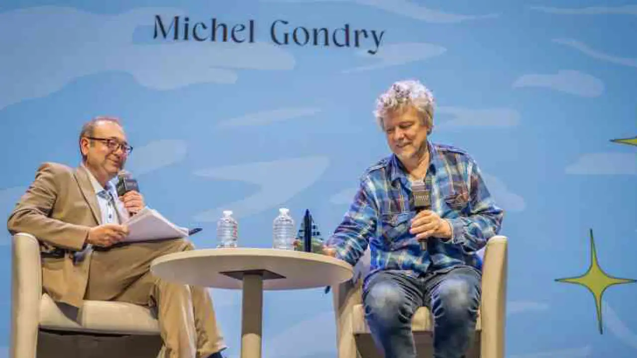 Мишель Гондри (справа).
