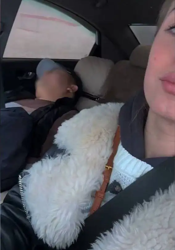 Фотография девушки.