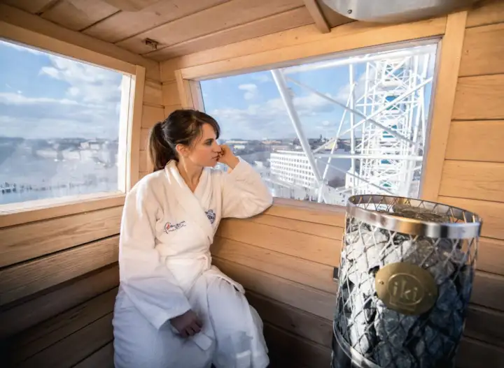 Видимо, финны настолько любят париться.