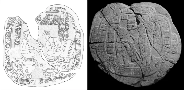 Изображение Папмалила, стоящего слева от правителя Каракола Кинича Тобила Йопаата, 820 г. н. э. 