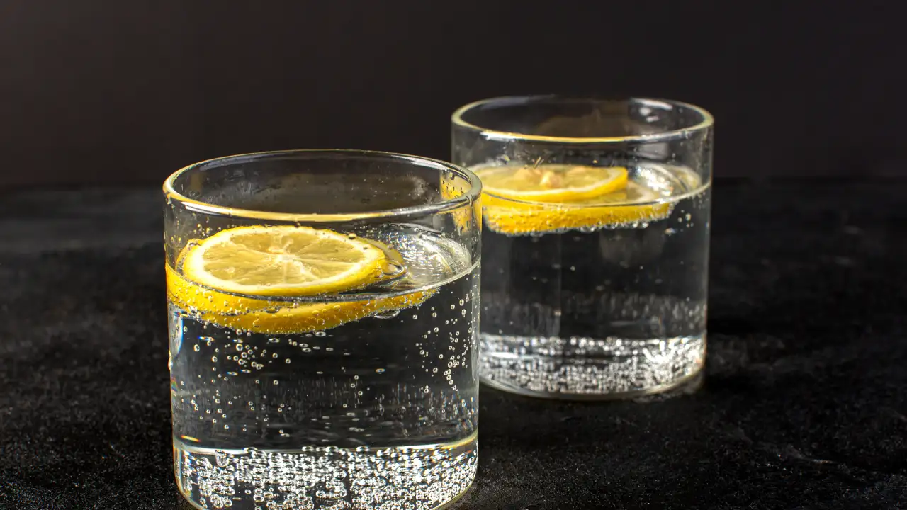 Газированная вода.