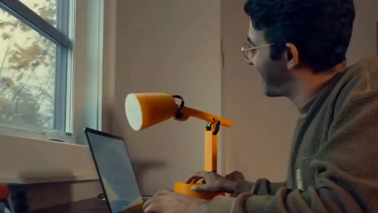 Лампу Pixar от Human Computer Lab.