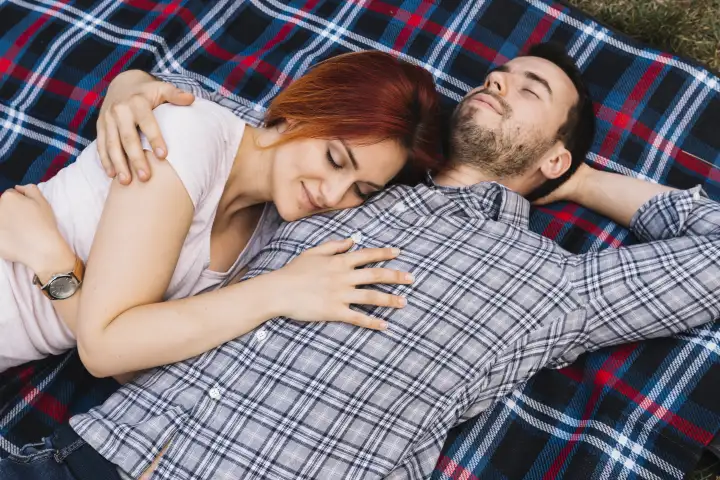 Близость оказалась намного мощнее спрея и плацебо. Близость оказалась намного мощнее спрея и плацебо.