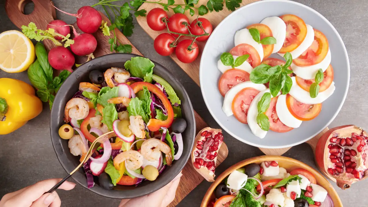 Обед в средиземноморском стиле.