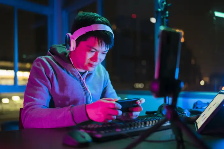 Китайский геймер.