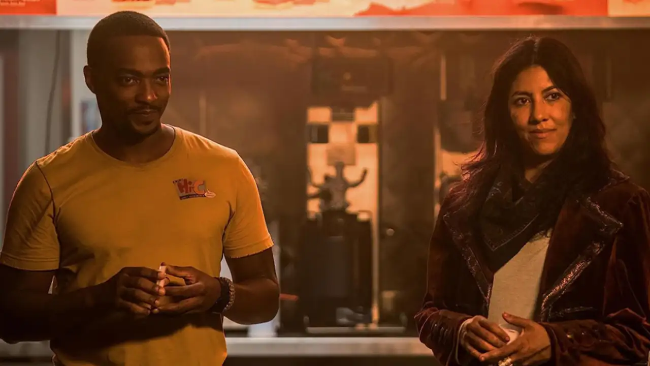 Кадр из сериала «Скрежет металла».