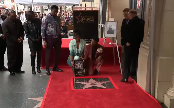 © YouTube © YouTube