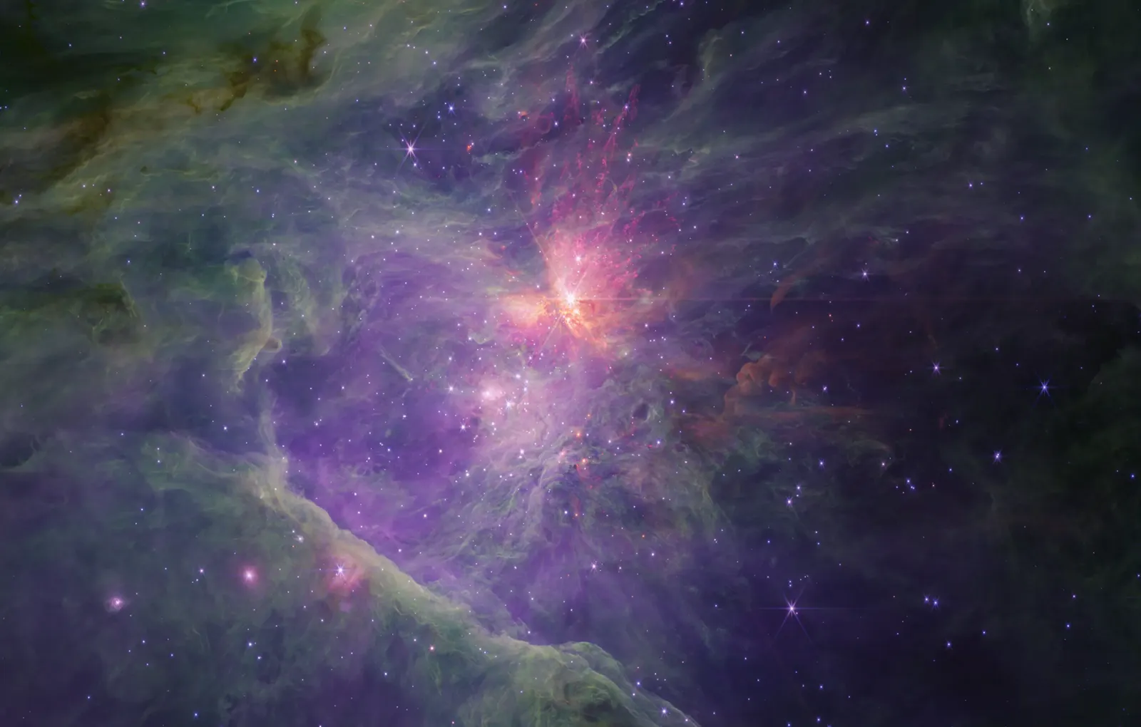 Туманность Ориона в объективе камеры ближнего инфракрасного диапазона. 