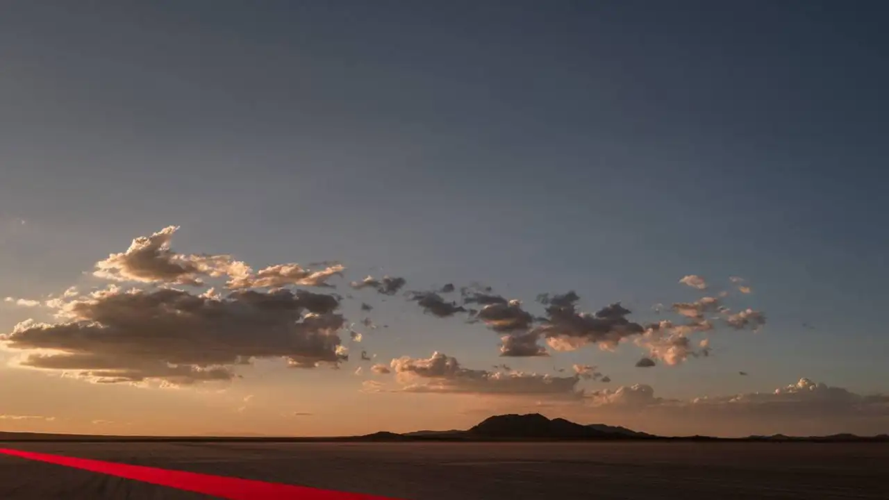 Арт-проект в пустыне.