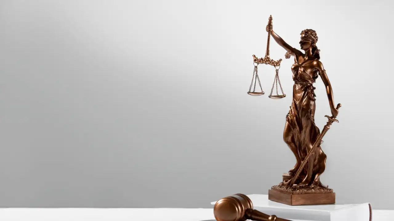 Весы правосудия