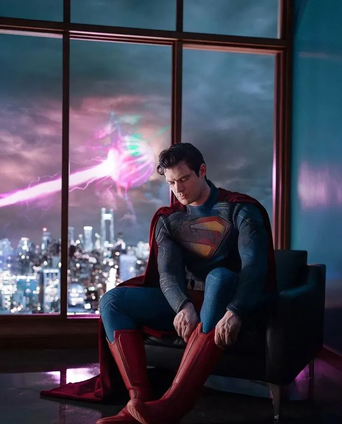  Дэвид Коренсвет в образе Супермена.
