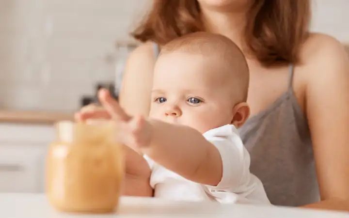 Детское питание.