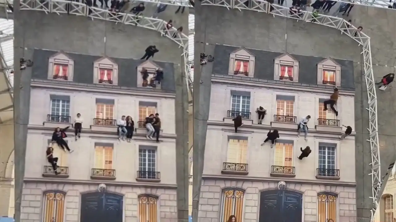 «Здание» Леандро Эрлиха.