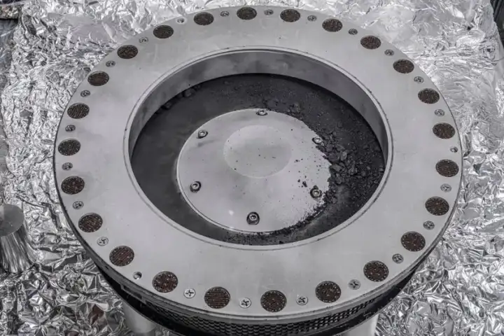 Образцы с астероида. Образцы с астероида.