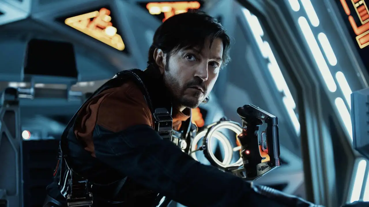 Кадр из сериала «Андор».