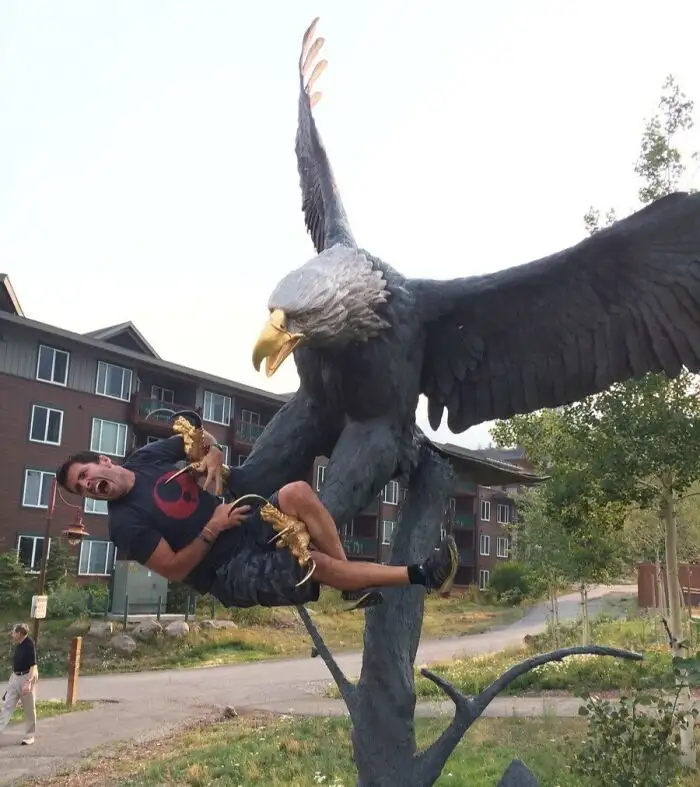 «Мой отец иногда ведет себя как ребенок».