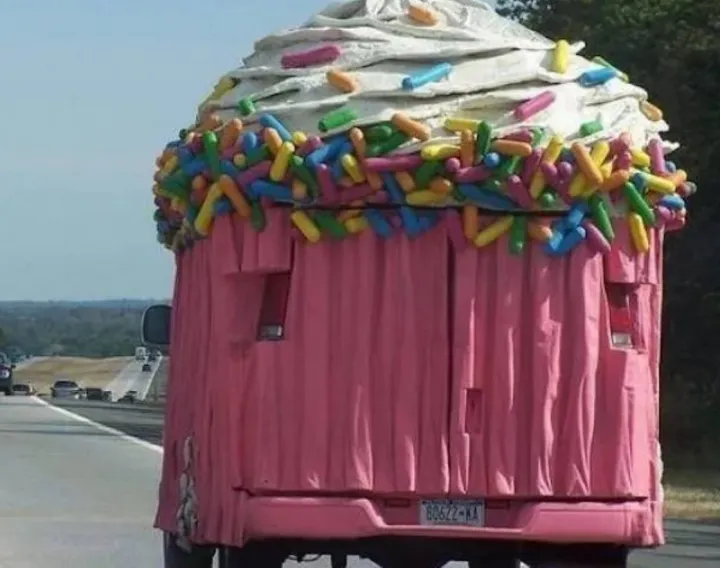 Кексик на колесах.