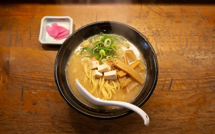 Лапша с мисо.