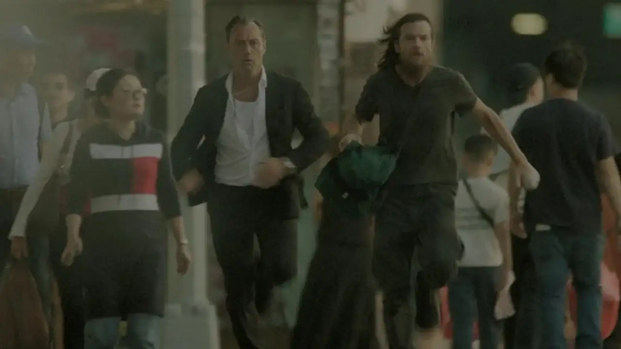 Кадр из сериала «Черный кролик».