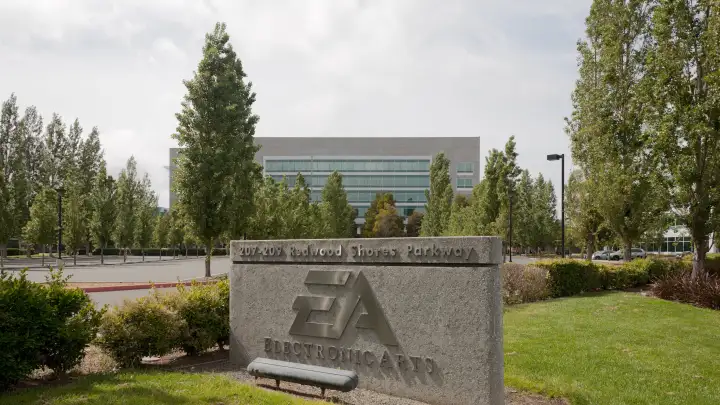Евросоюз одобрил продажу Electronic Arts Саудовской Аравии