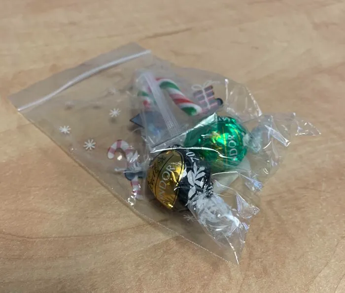 «Вот такой рождественский подарок я получил от компании, в которой проработал три года».