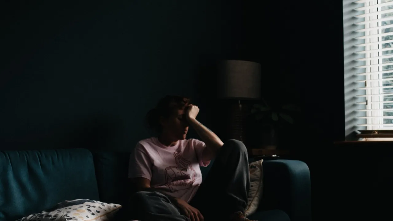 Социальная изоляция.