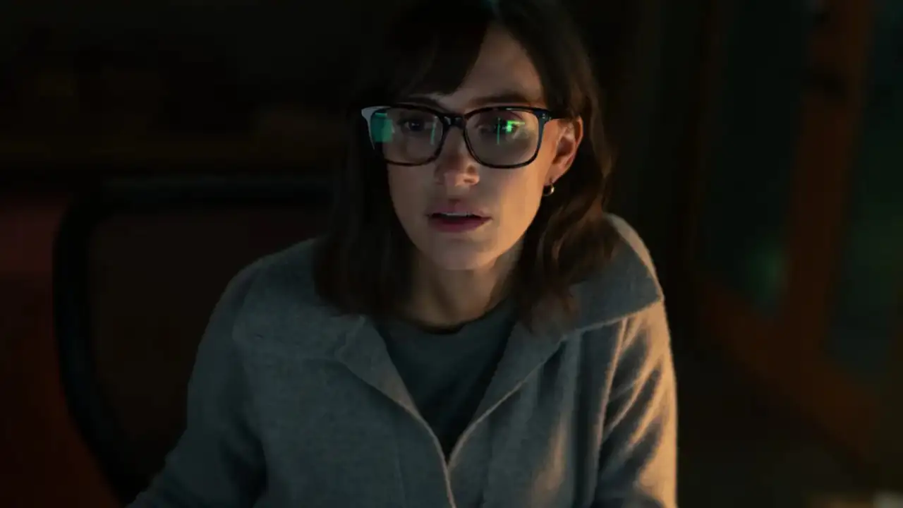 Кадр из сериала «Савант».