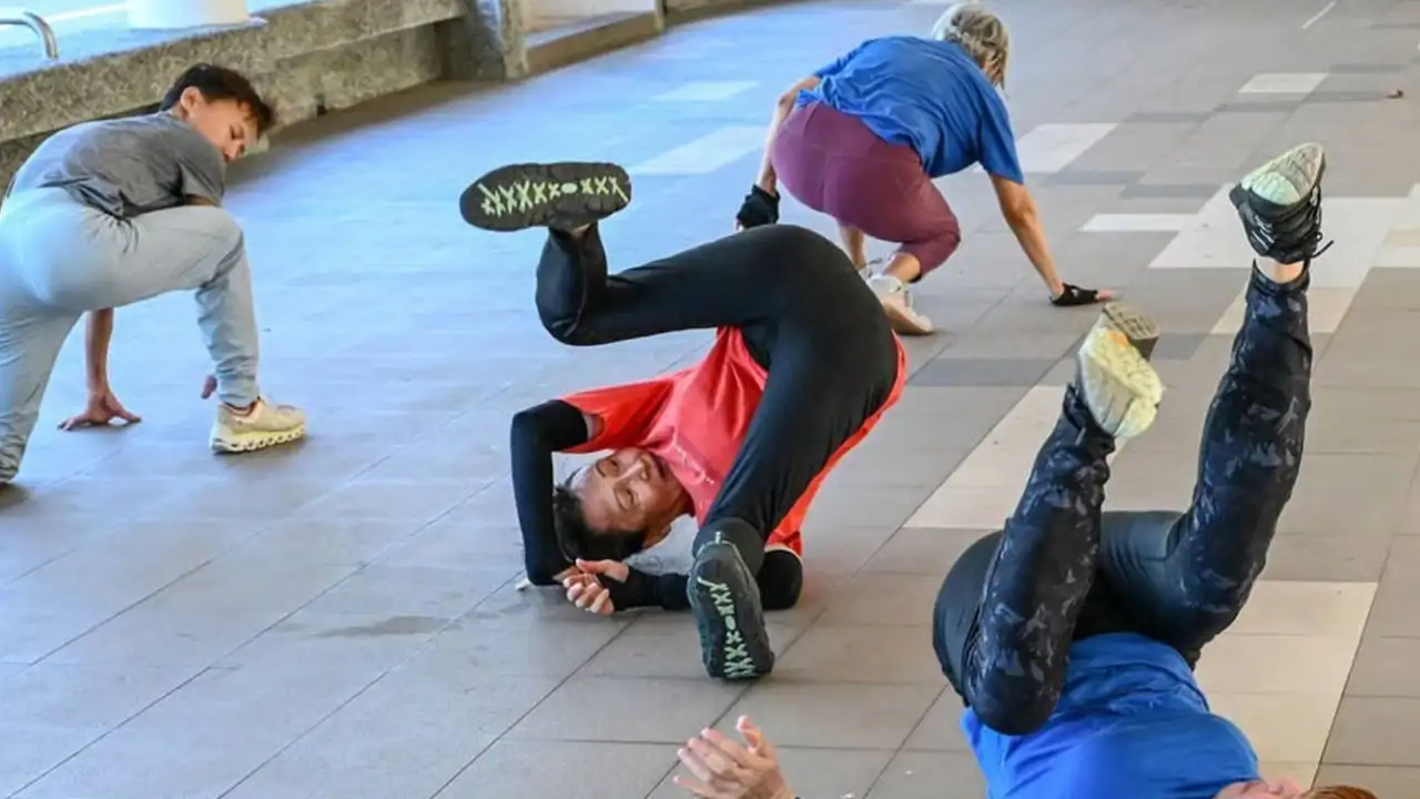 Паркур пожилых.