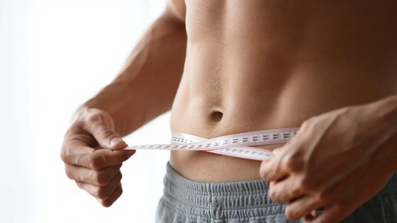 Измерение окружности талии.