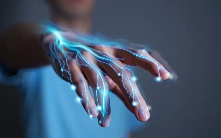 Двигательные проблемы при болезни Альцгеймера могут начинаться в периферической нервной системе — в сети нервов за пределами головного и спинного мозга.