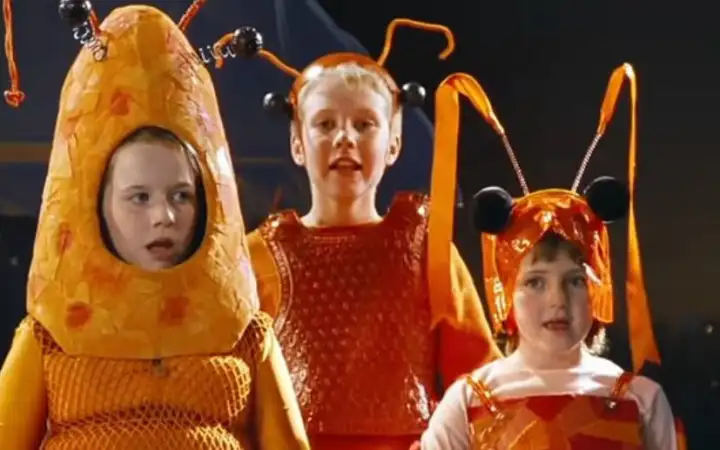 Дети режиссера тоже приняли участие в съемках.