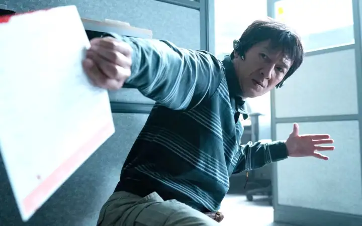 Кадр из фильма «Все везде и сразу». Кадр из фильма «Все везде и сразу».