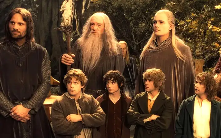 Кадр из фильма «Властелин колец: Братство Кольца». Кадр из фильма «Властелин колец: Братство Кольца».