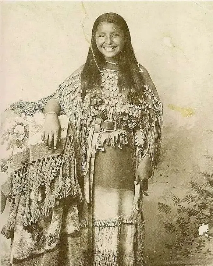 Молодая девушка из племени Кайова, Оклахома, 1894 год.