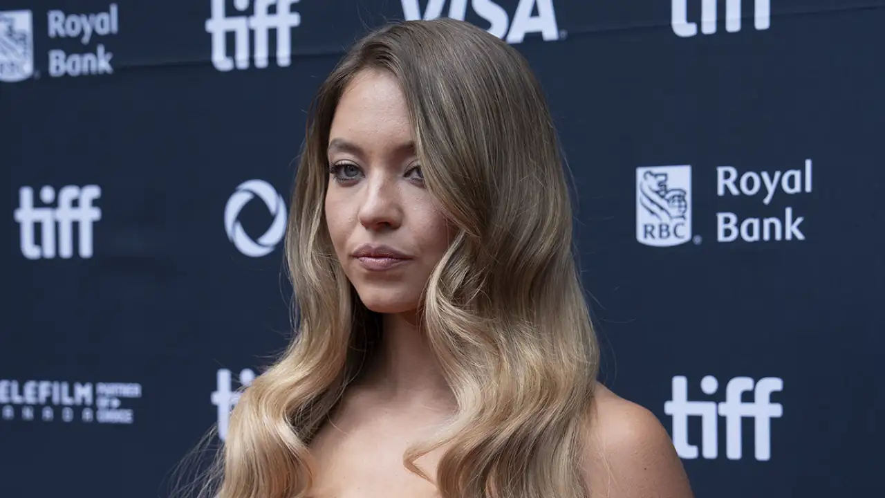 Сидни Суини