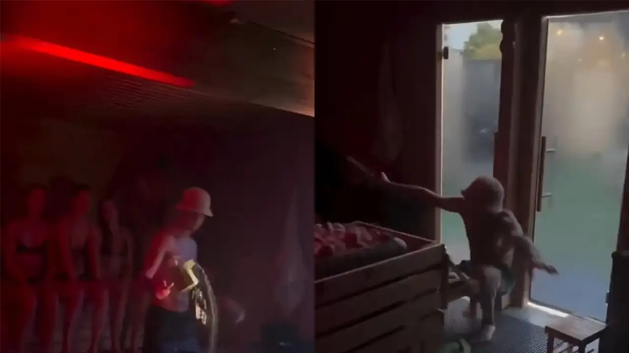 Вечеринка в сауне.