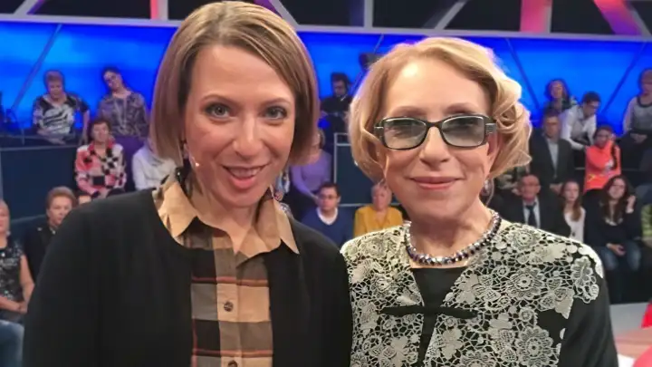 Совместное фото Инны и Яны.