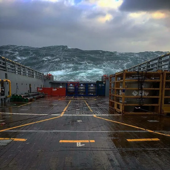 Экстремальные волны в Северном море.