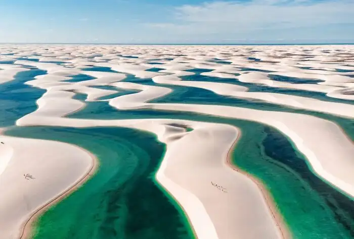 Национальный парк Ленсойс-Мараньенсис в Бразилии.